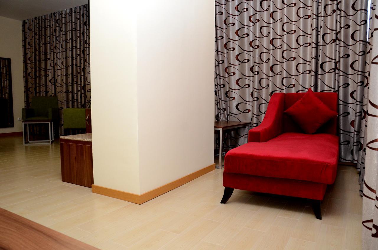 Blu Sky Hotel Maputo Extérieur photo