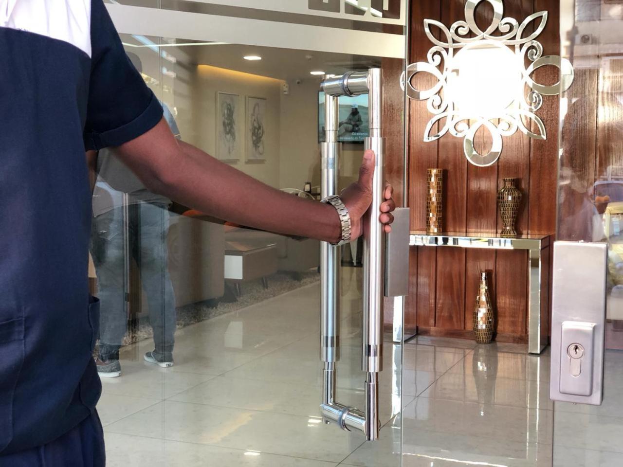 Blu Sky Hotel Maputo Extérieur photo